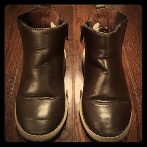 Toddler Boys Boots (Brown) Size 9